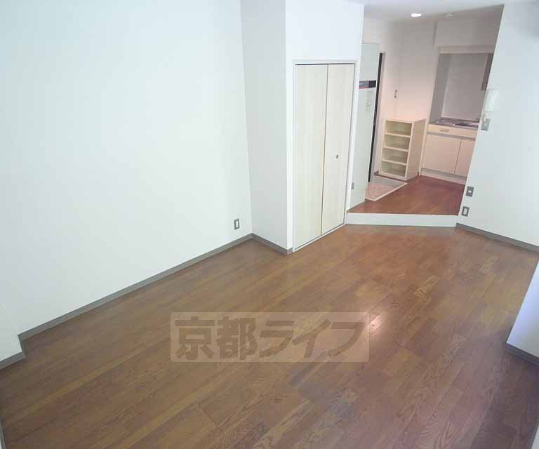 居室・リビング　ゆったり空間。充分な広さです。