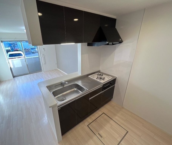 キッチン　※同タイプの写真です。