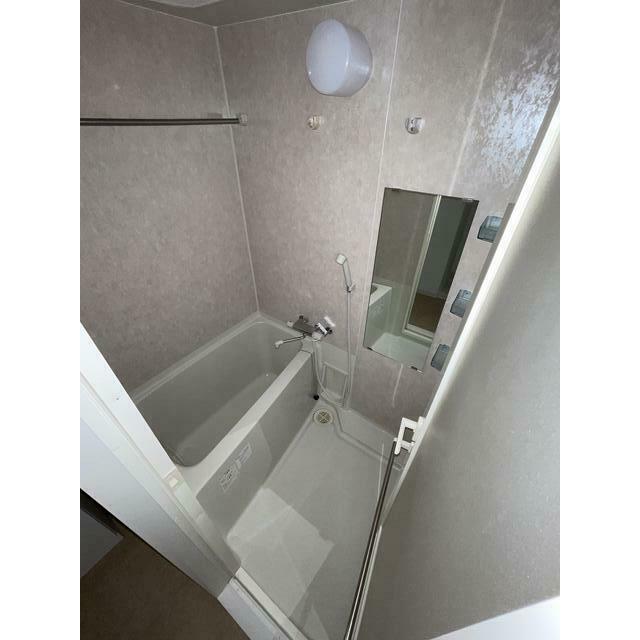 バス・シャワールーム　別部屋参考写真です