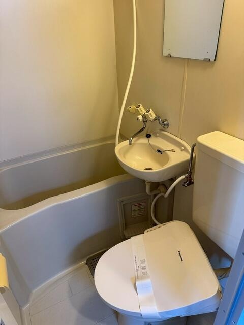 バス・シャワールーム