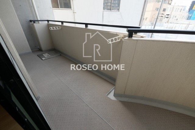 バルコニー　同マンション別部屋：参考写真