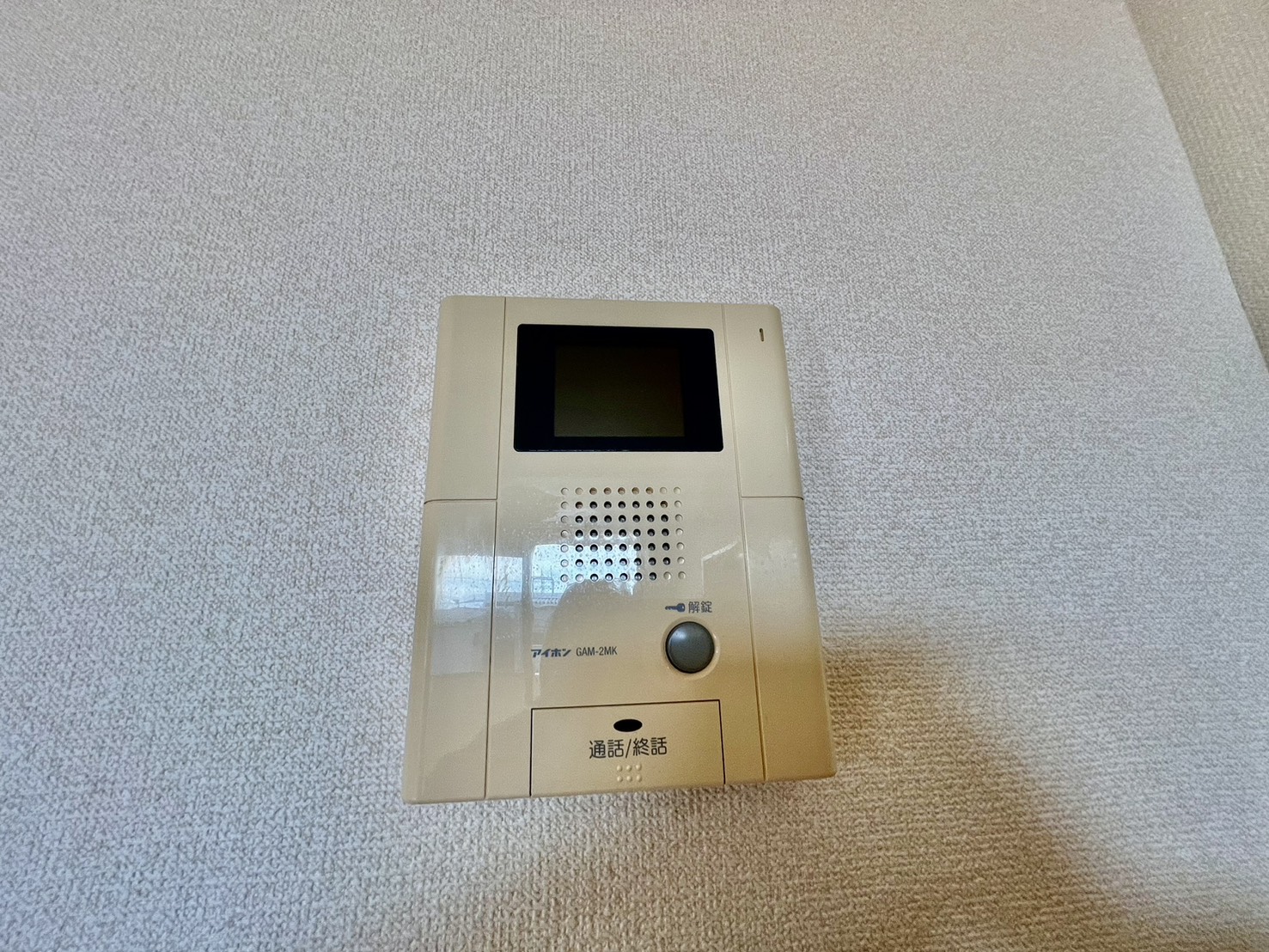 セキュリティ　モニター付きインターホン