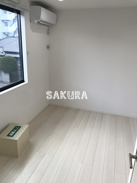 その他設備　室内エアコン付き♪