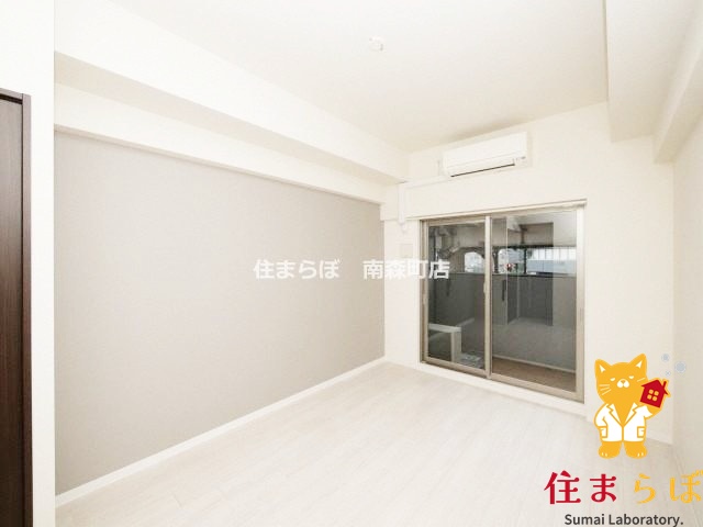 居室・リビング　「“合う暮らし”を、LINEで一緒に描こう。」