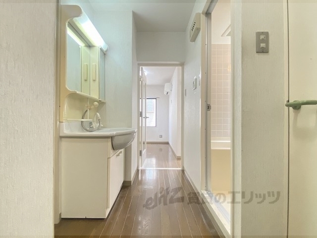 その他部屋・スペース　廊下