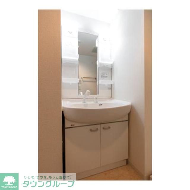 洗面設備　※写真は同タイプ住戸です。