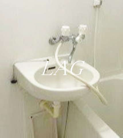 洗面設備　洗面台です。