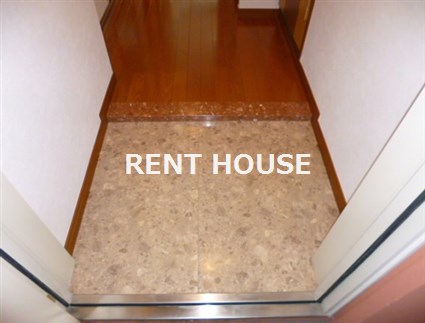 玄関　別号室の参考写真となります