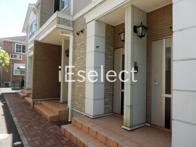 エントランス　エントランスも綺麗ですね。