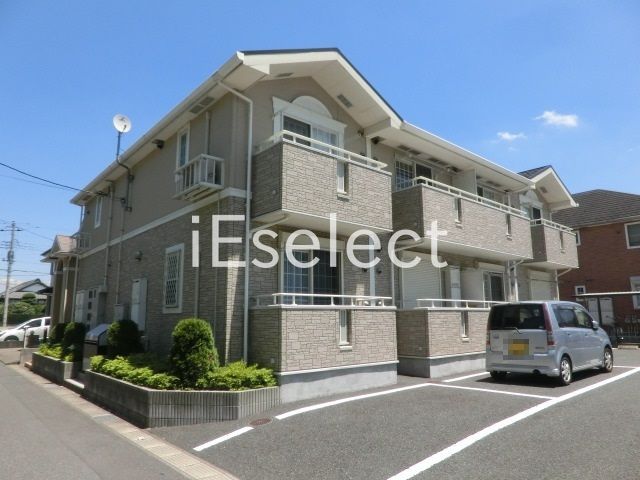 建物外観　2年毎の更新料が不要です