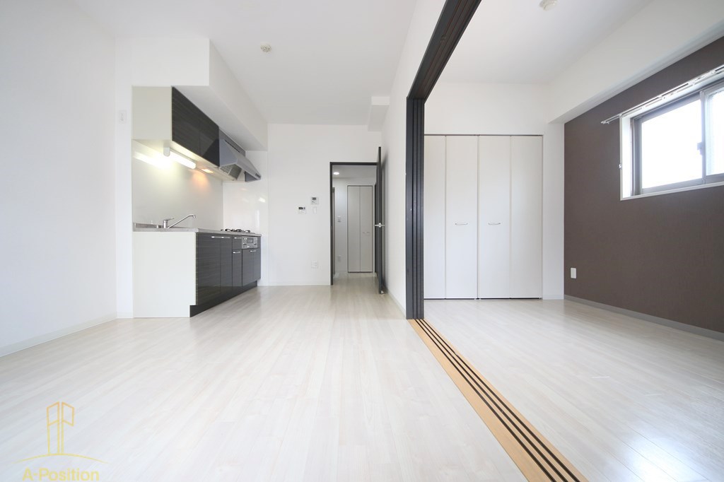 居室・リビング　huit arbre 上町台（ユイットアルブル）