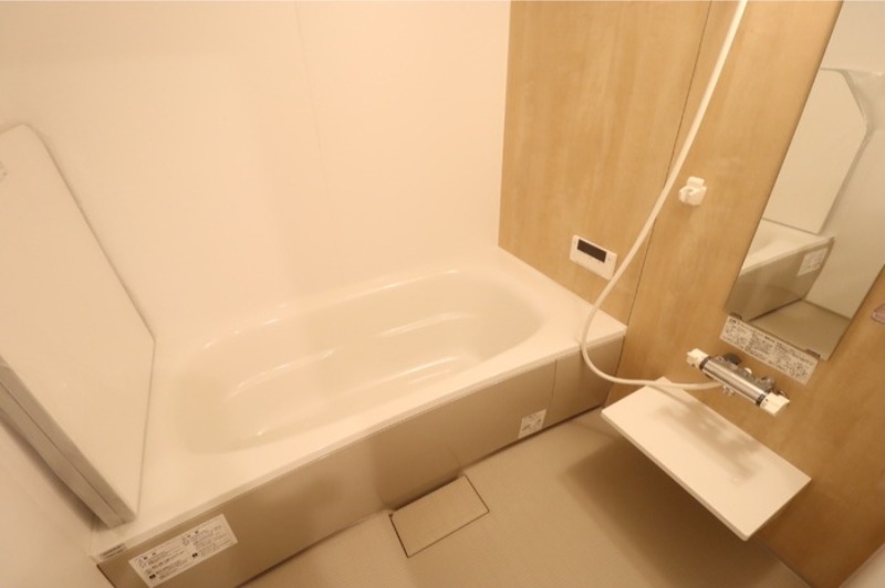 バス・シャワールーム　図面と現状に相違がある場合には現状を優先