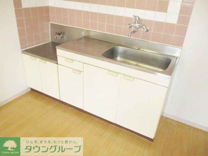 キッチン　お問合せはタウンハウジングまで！※現地待合わせ相談可能
