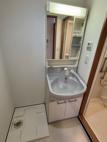洗面設備　※参考写真