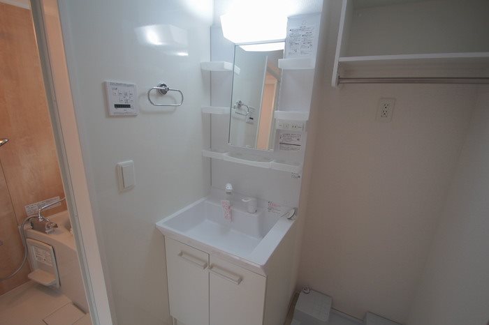 洗面設備　忙しい朝にも嬉しいシャワードレッサー