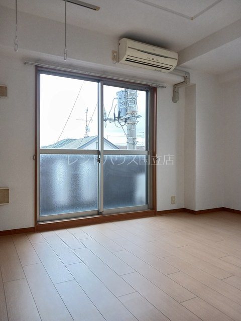 居室・リビング　同建物参考写真