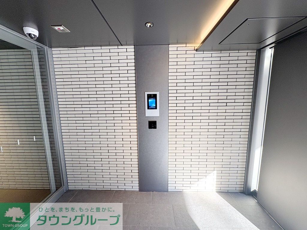 セキュリティ　エントランス