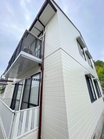 建物外観　内装写真は別号室です