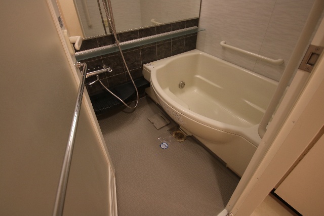 バス・シャワールーム　※別室の参考写真の為、現況優先です。