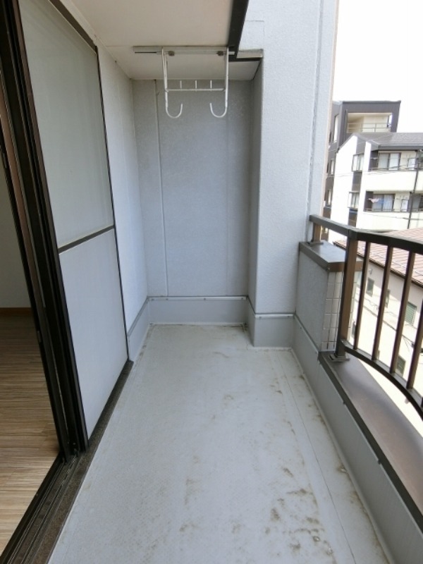 バルコニー　図面と現状に相違がある場合には現状を優先