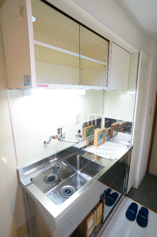 キッチン　別部屋のお写真です。ご参考までに！