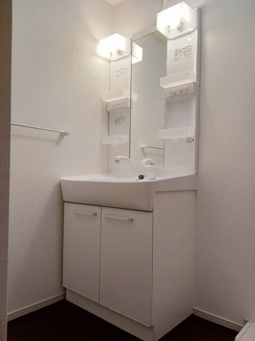 洗面設備　広い洗面スペース