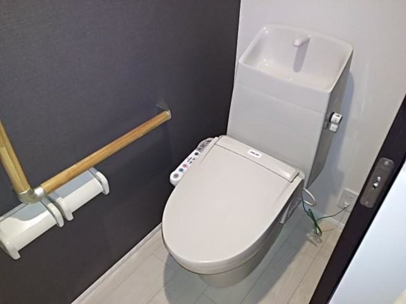 トイレ　図面と現状に相違がある場合には現状を優先