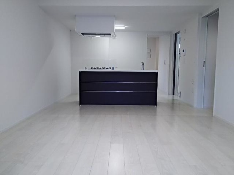 居室・リビング　図面と現状に相違がある場合には現状を優先