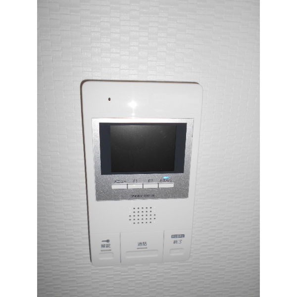 セキュリティ　防犯面に配慮したＴＶモニターホン付きです！