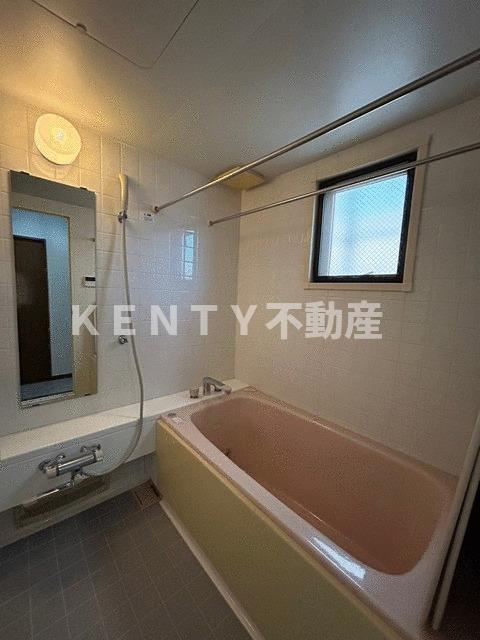 バス・シャワールーム　お風呂で日々の疲れを落としましょう