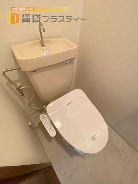 トイレ　シャワートイレ完備