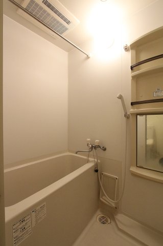 バス・シャワールーム　※別部屋参考写真