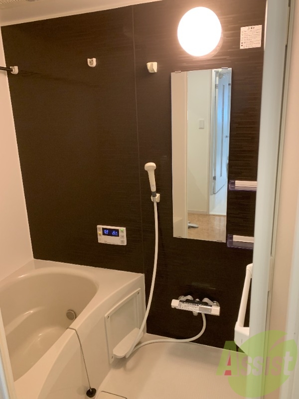 バス・シャワールーム