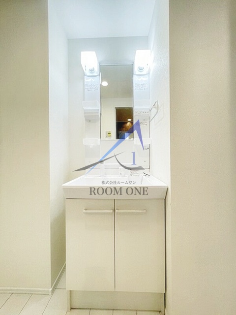 洗面設備　洗面台です。