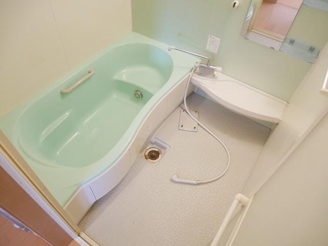 バス・シャワールーム　浴室