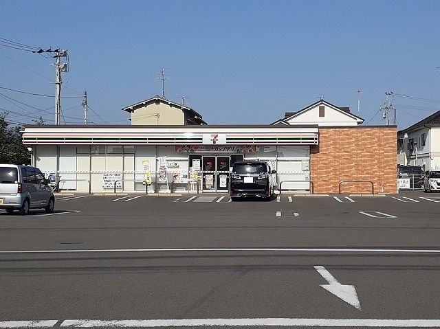 コンビニ　セブンイレブン富久町店様（コンビニ）まで400m