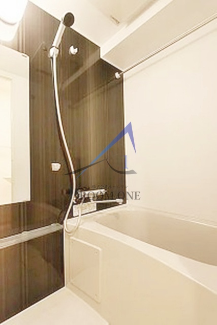 バス・シャワールーム　お風呂です。