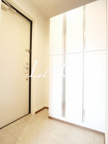 玄関　玄関です。