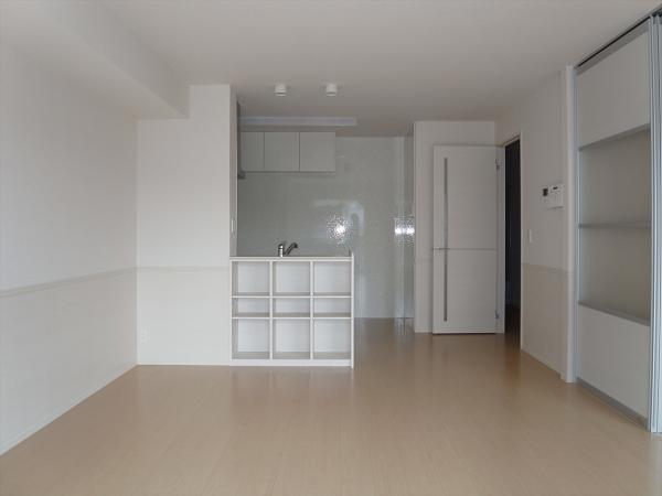 居室・リビング　内装