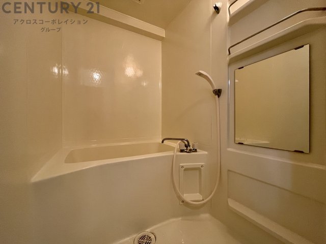 バス・シャワールーム　シンプルで清潔感のある浴室です！