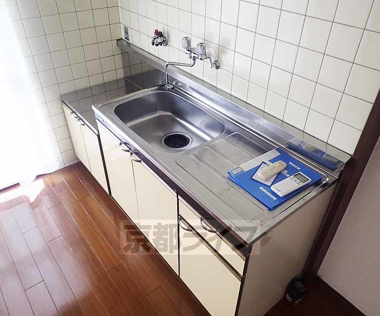 キッチン　スペースに余裕あり