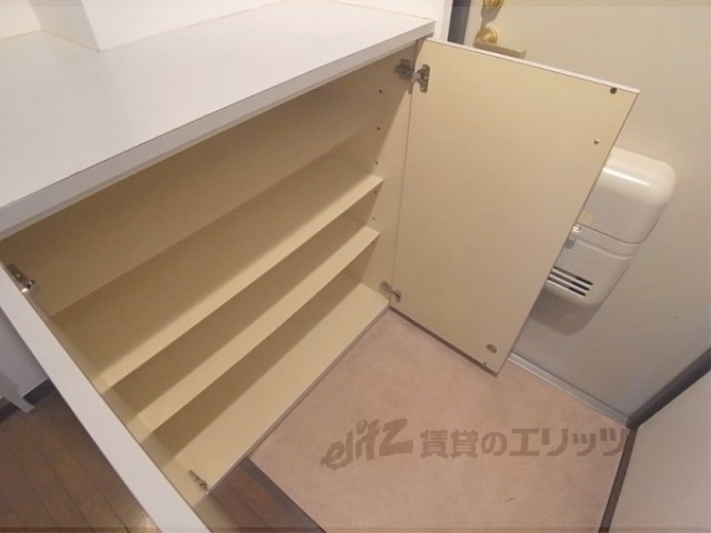 収納　下駄箱