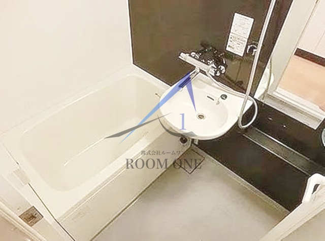 バス・シャワールーム　お風呂です。