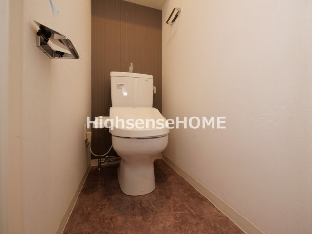 トイレ　落ち着いたトイレです