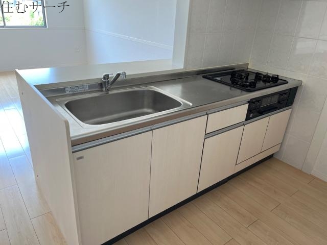 キッチン　キッチン（イメージ）