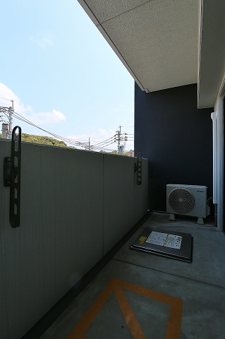 バルコニー　広々空間のバルコニーで、洗濯物も沢山干せます