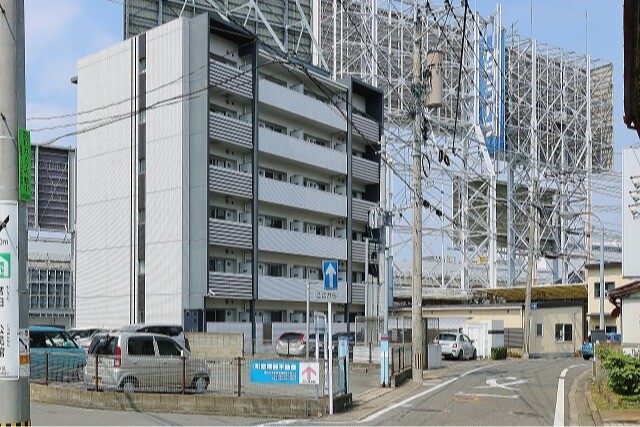 建物外観　空港近くのオシャレなデザイナーズマンションです