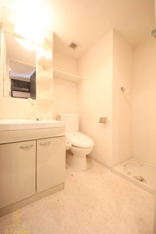 洗面設備　ロイヤルレジデンス北梅田