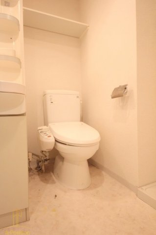 トイレ　ロイヤルレジデンス北梅田