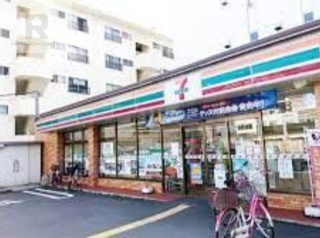 コンビニ　セブンイレブン吹田南金田1丁目店（コンビニ）まで334m